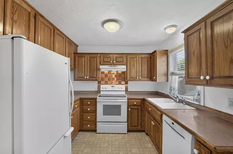 Kitchen - 1201 S Florence Ave, Springfield, MO 65807 photo 1 of 3