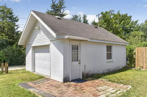 Exterior - 1201 S Florence Ave, Springfield, MO 65807 photo 8 of 9