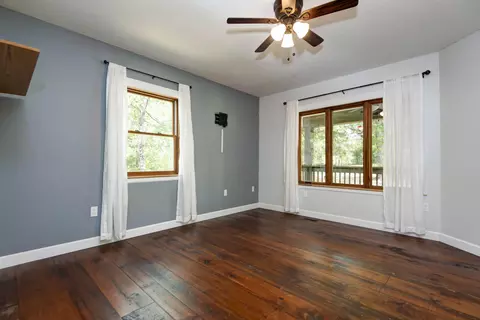 Living - 511 Timberlane Dr, Branson, MO 65616 photo 5 of 7