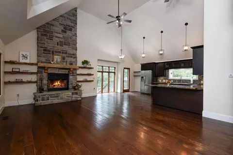 Living - 511 Timberlane Dr, Branson, MO 65616 photo 1 of 7