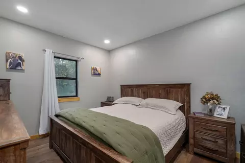 Bedroom - 7670 State Hwy Ff, Marshfield, MO 65706 photo 1 of 2
