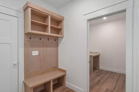 Entry Way - 2938 W Marty St, Springfield, MO 65810 photo 1 of 1