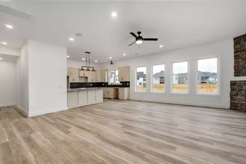 Living - 2929 W Marty St, Springfield, MO 65810 photo 1 of 2