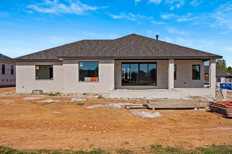 Exterior - 1545 N Summertime Ln, Springfield, MO 65802 photo 6 of 10