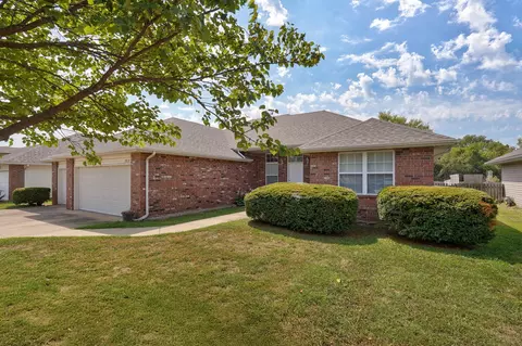 Exterior - 2834 W Lasalle St, Springfield, MO 65807 photo 2 of 4