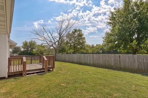 Exterior - 2834 W Lasalle St, Springfield, MO 65807 photo 3 of 4