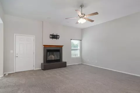 Living - 2834 W Lasalle St, Springfield, MO 65807 photo 3 of 3