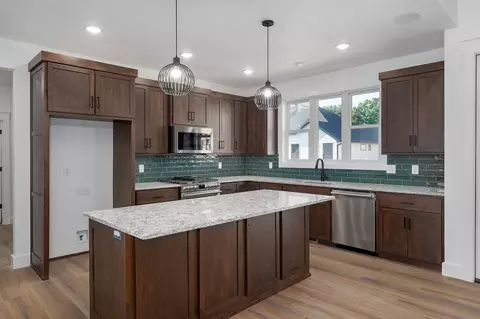 Kitchen - 3048 W Teton Dr, Springfield, MO 65810 photo 1 of 2