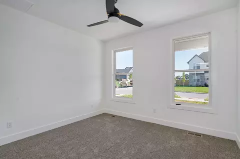 Bedroom - 3048 W Teton Dr, Springfield, MO 65810 photo 2 of 3