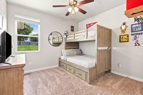 Bedroom - 1676 N Bristol Ave, Springfield, MO 65802 photo 4 of 5