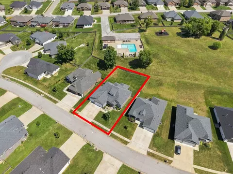View/Area - 1676 N Bristol Ave, Springfield, MO 65802 photo 2 of 4