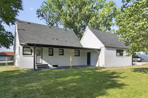 Exterior - 416 Beam St, Willard, MO 65781 photo 6 of 10