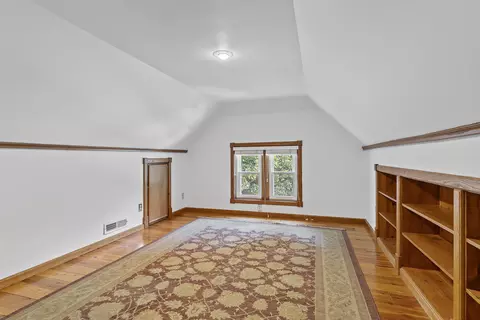 Bedroom - 800 S Pickwick Ave, Springfield, MO 65804 photo 8 of 10