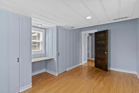 Bedroom - 800 S Pickwick Ave, Springfield, MO 65804 photo 7 of 10