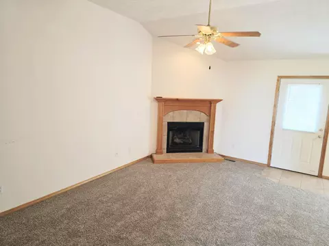 Living - 847 S Canton Ave, Springfield, MO 65802 photo 1 of 2