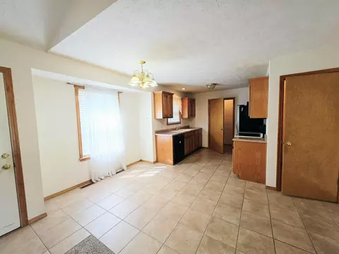 Other - 847 S Canton Ave, Springfield, MO 65802 photo 1 of 5