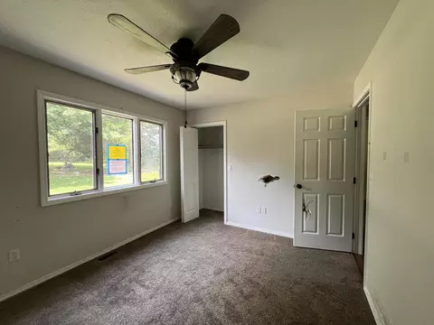 Bedroom - 15540 N State Highway 5, Ava, MO 65608 photo 3 of 4