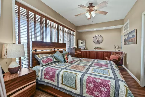 Bedroom - 300 Glory Rd UNIT 1, Branson, MO 65616 photo 8 of 10