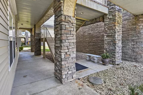 Exterior - 300 Glory Rd UNIT 1, Branson, MO 65616 photo 3 of 11