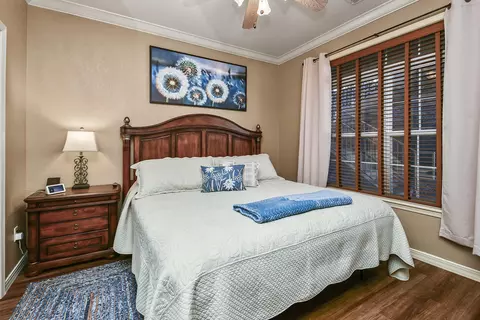 Bedroom - 300 Glory Rd UNIT 1, Branson, MO 65616 photo 5 of 10