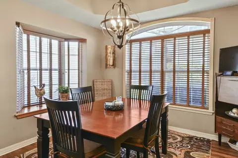 Dining - 300 Glory Rd UNIT 1, Branson, MO 65616 photo 3 of 5