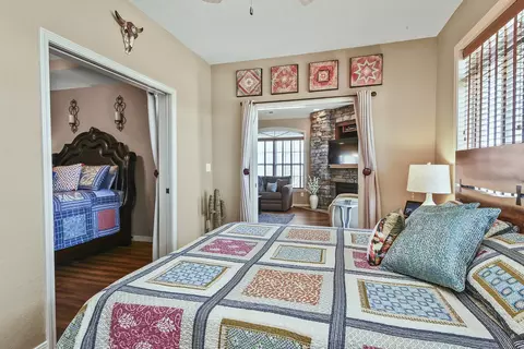 Bedroom - 300 Glory Rd UNIT 1, Branson, MO 65616 photo 9 of 10