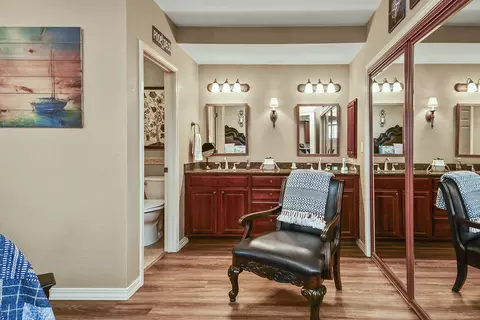Bath - 300 Glory Rd UNIT 1, Branson, MO 65616 photo 1 of 5