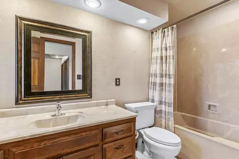 3141 E Raynell St #B, Springfield, MO 65804 photo 31