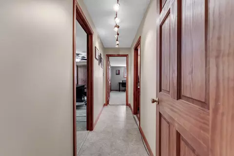 Entry Way - 402 N Hightower Ave, Nixa, MO 65714 photo 3 of 4
