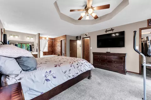 Bedroom - 402 N Hightower Ave, Nixa, MO 65714 photo 4 of 4