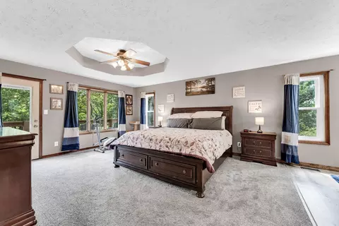 Bedroom - 402 N Hightower Ave, Nixa, MO 65714 photo 3 of 4