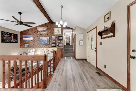 Entry Way - 402 N Hightower Ave, Nixa, MO 65714 photo 1 of 4