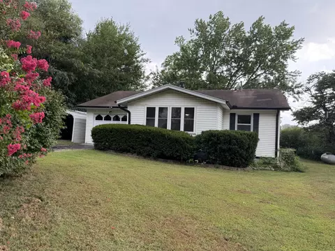 Exterior - 107 E James St, Mountain View, MO 65548 photo 2 of 13