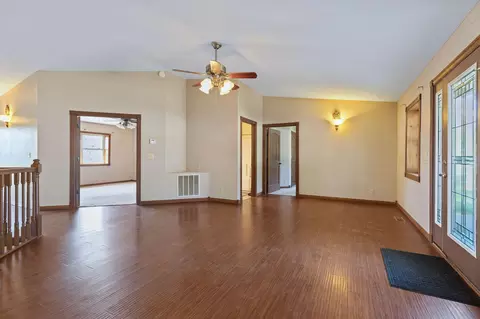 Living - 229 Shore Acres Dr, Powersite, MO 65731 photo 3 of 5