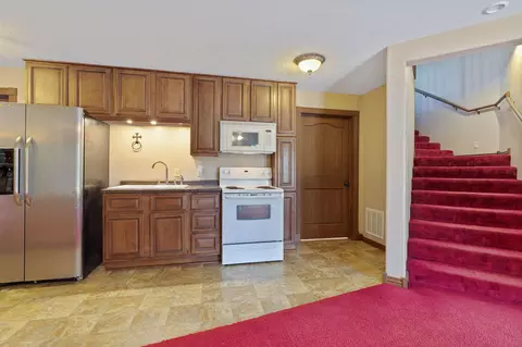 Kitchen - 229 Shore Acres Dr, Powersite, MO 65731 photo 3 of 4