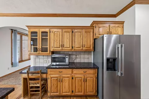 Kitchen - 1352 N Lennox Ct, Springfield, MO 65802 photo 5 of 5