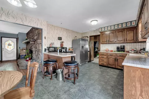 Kitchen - 515 S West Ave, Springfield, MO 65806 photo 2 of 4