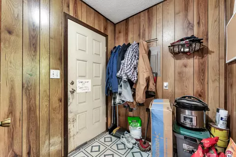 Entry Way - 515 S West Ave, Springfield, MO 65806 photo 3 of 3