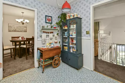 Entry Way - 3329 W Countryside Dr, Springfield, MO 65807 photo 2 of 2