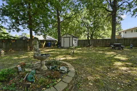Exterior - 3329 W Countryside Dr, Springfield, MO 65807 photo 9 of 10