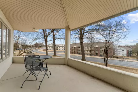 Exterior - 147 Grandview Dr #1, Branson, MO 65616 photo 4 of 20