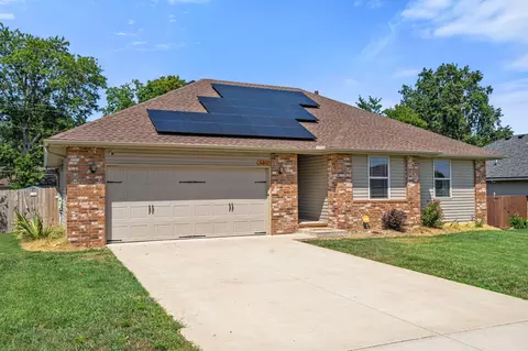 Exterior - 531 S Forest Ln, Republic, MO 65738 photo 3 of 14
