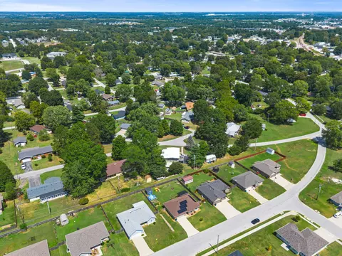 View/Area - 531 S Forest Ln, Republic, MO 65738 photo 4 of 8