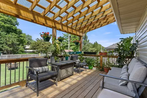 Exterior - 531 S Forest Ln, Republic, MO 65738 photo 6 of 14