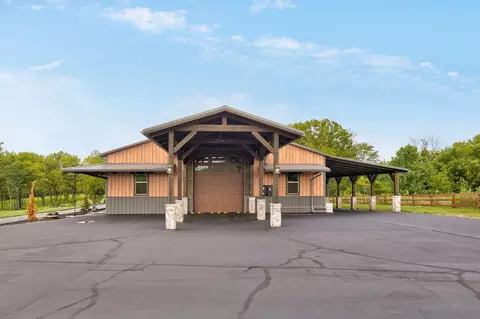 Exterior - 497 Double Spring Rd, Republic, MO 65738 photo 7 of 31