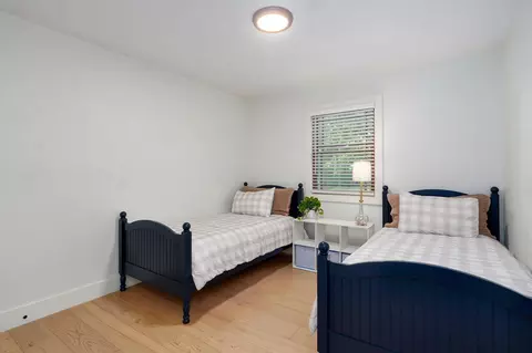 Bedroom - 2800 W Oak Run, Ozark, MO 65721 photo 2 of 4