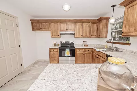 Kitchen - 3020 W Melbourne St, Springfield, MO 65810 photo 1 of 2