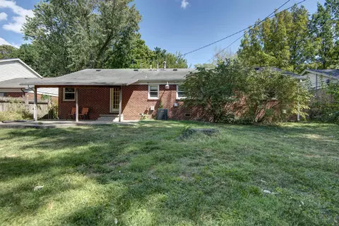 Exterior - 1455 S Barnes Ave, Springfield, MO 65804 photo 6 of 7