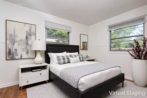 Bedroom - 1020 Edgewood St, Springfield, MO 65807 photo 7 of 7