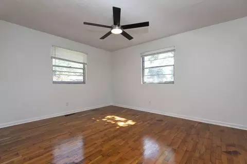 Bedroom - 1020 Edgewood St, Springfield, MO 65807 photo 4 of 7